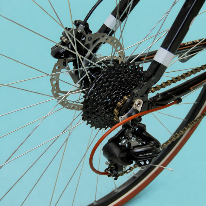 Bici 28 uomo nero marrone Shimano in alluminio personalizzabile