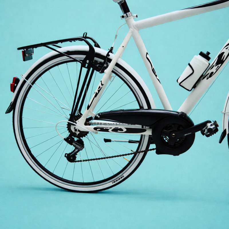Bici 28 uomo trekking city bike alluminio shimano bianco disco ammortizzata