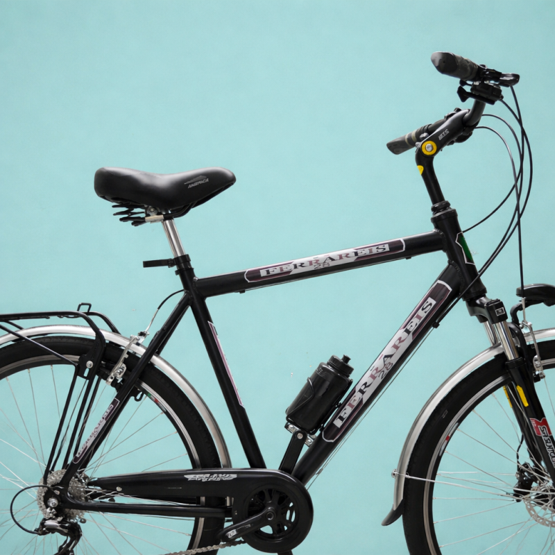 Bici trekking 28 city bike uomo nera personalizzabile