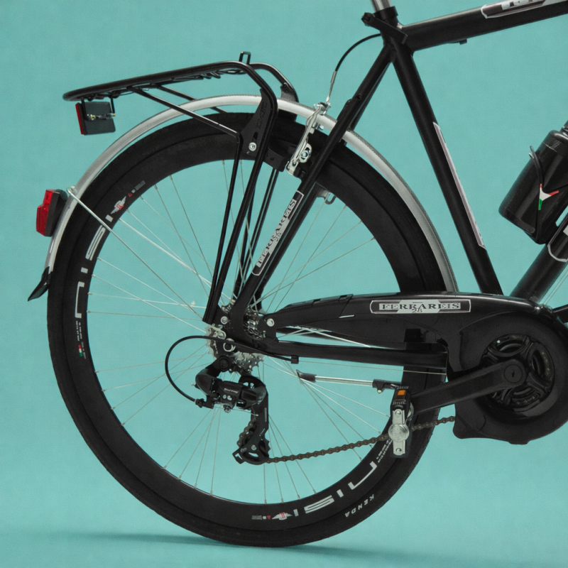 Bici trekking 28 uomo nera personalizzabile