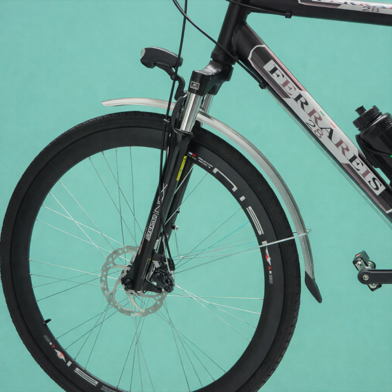 Bici trekking 28 uomo nera personalizzabile