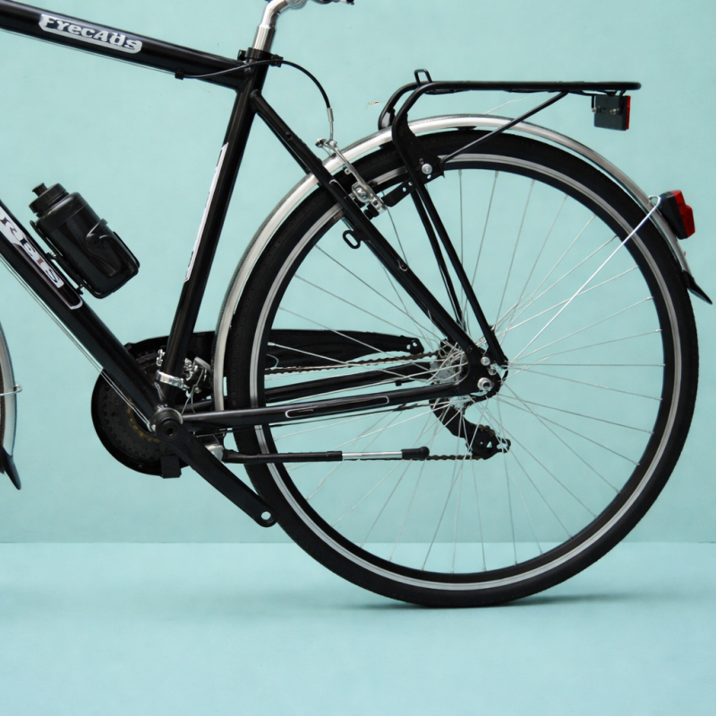 Bici trekking city bike shimano alluminio 28 nero uomo personalizzabile